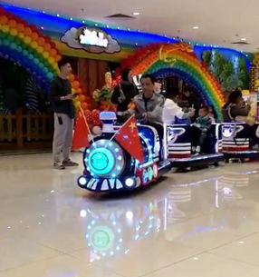 新疆昌吉市華洋廣場三樓金太陽游樂園